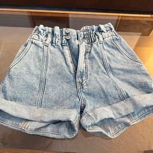Abercrombie 80’s paper bag ultra high rise short